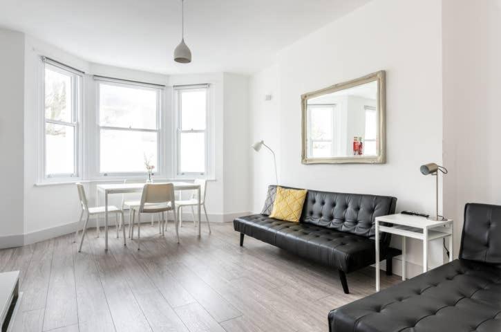 Seafield Seafront Apartments Μπράιτον Εξωτερικό φωτογραφία